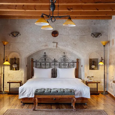 Kelebek Special Cave & Hotel 3*