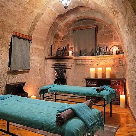 Hotel Kelebek Cave 3*