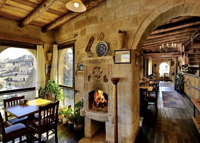 Kelebek Cave Гореме