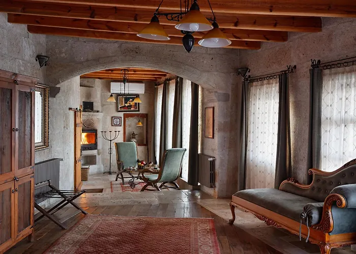 Kelebek Cave 3* Гореме