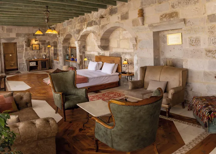 Kelebek Cave Гореме